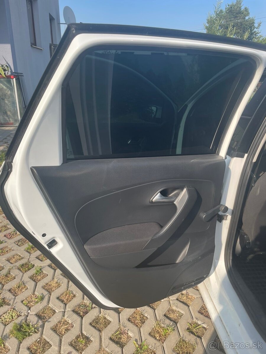 VW POLO 1.0 benzín 44kw - 19