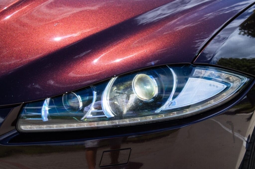 Jaguar XF 2.2D Premium Luxury - 19