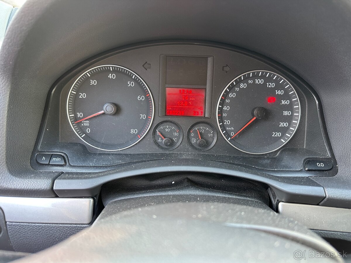 Predám Golf 5 , 1.4 Benzín 66kw - 19