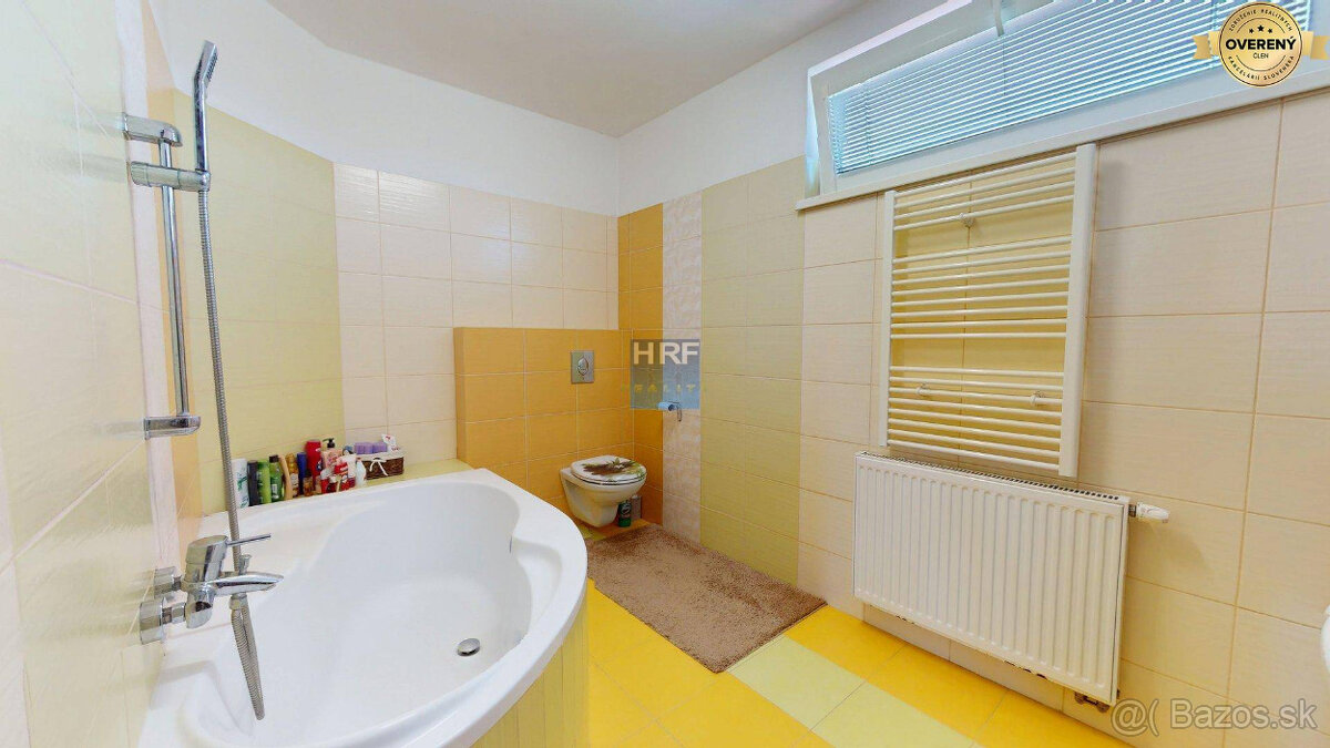Na predaj pekný, zariadený rod. dom v Holíči. - 19