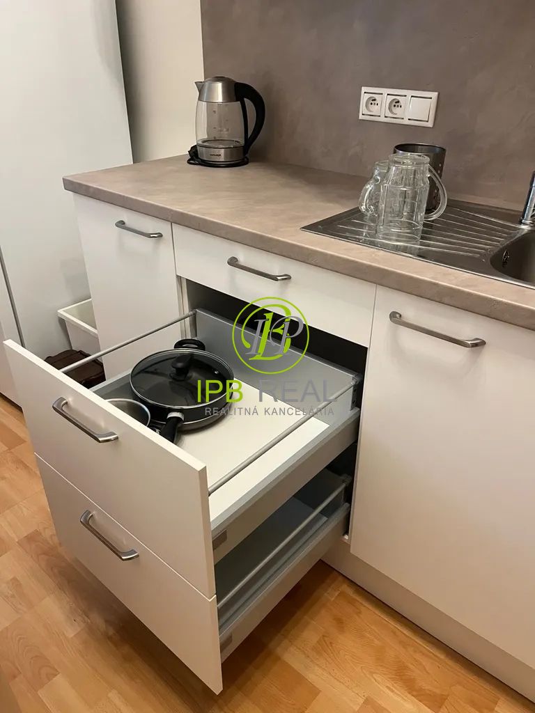 Priestranný 2-izb. byt na Záhradníckej ul. v Ružinove - 19