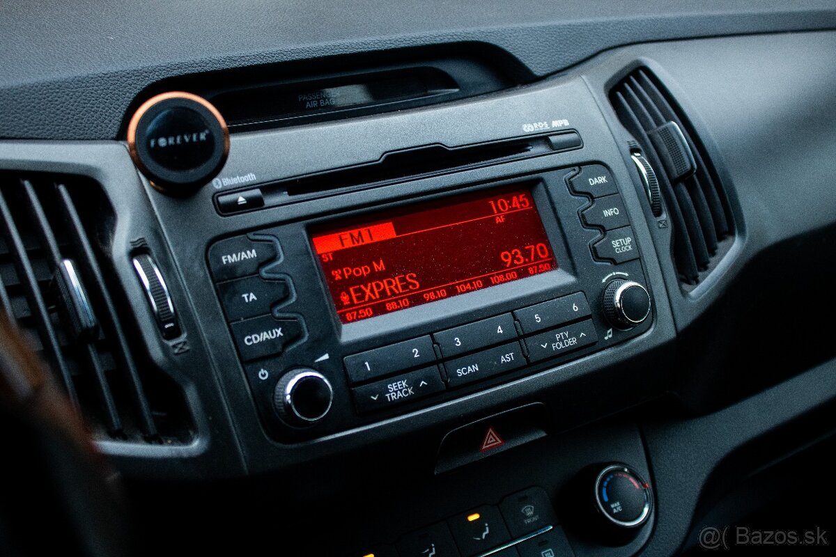 Kia Sportage 1.7 CRDi 2011 85kW M6 - 19