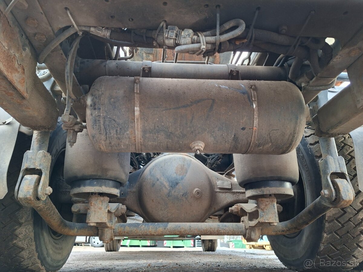 MAN LE 12.220 + HR - 19