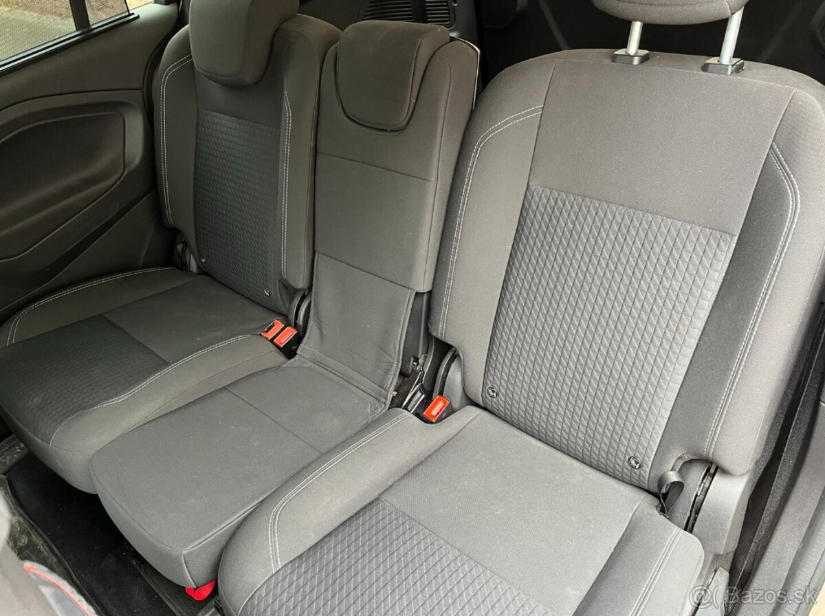 Ford Grand C-Max 1.5 TDCi 7 miestn - 19