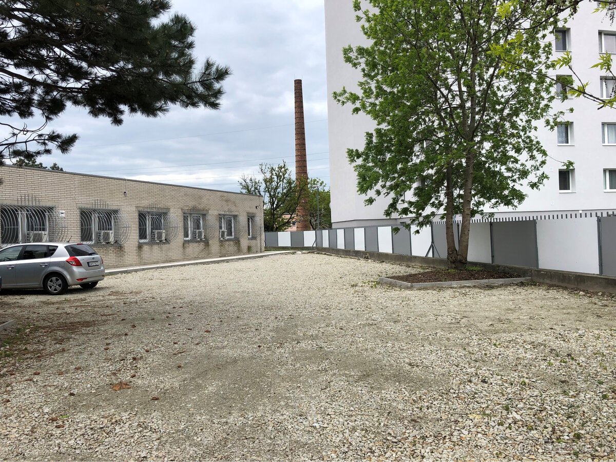 Polyfunkčná budova Petržalka - 19