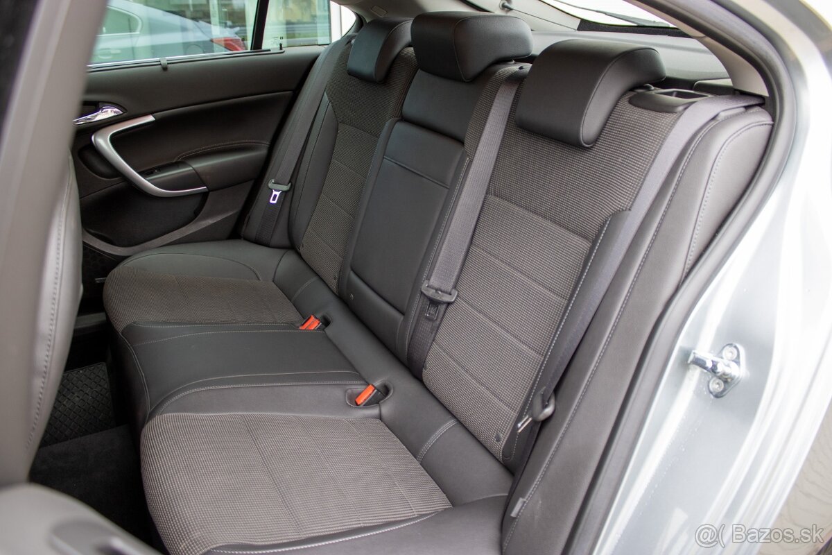 Opel Insignia 2.0 Turbo ECOTEC AWD Cosmo A/T, 162kW - 19