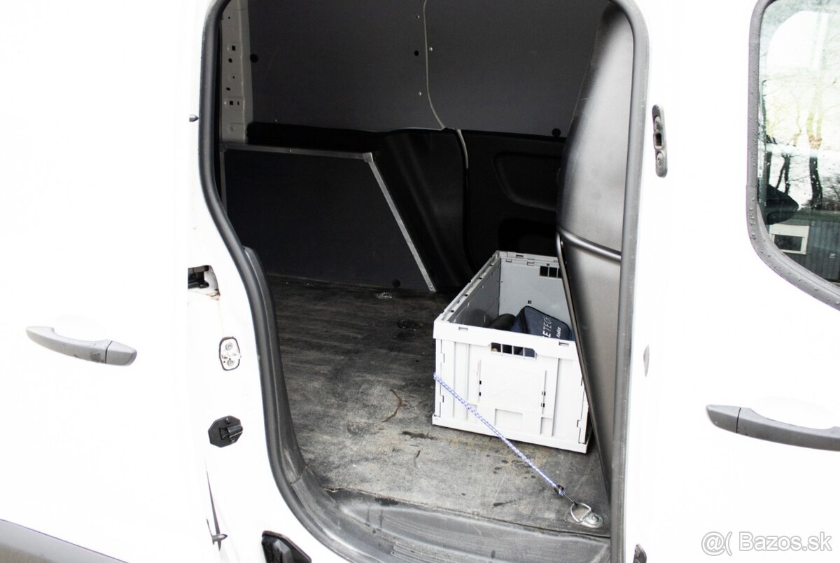 Peugeot Partner 1.5 BlueHDi, 75kW (2022) - 19