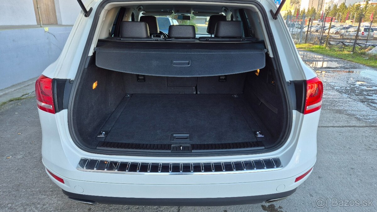 Volkswagen Touareg II 3.0 V6 TDI 240k BMT Premium 4XMOTION - 19