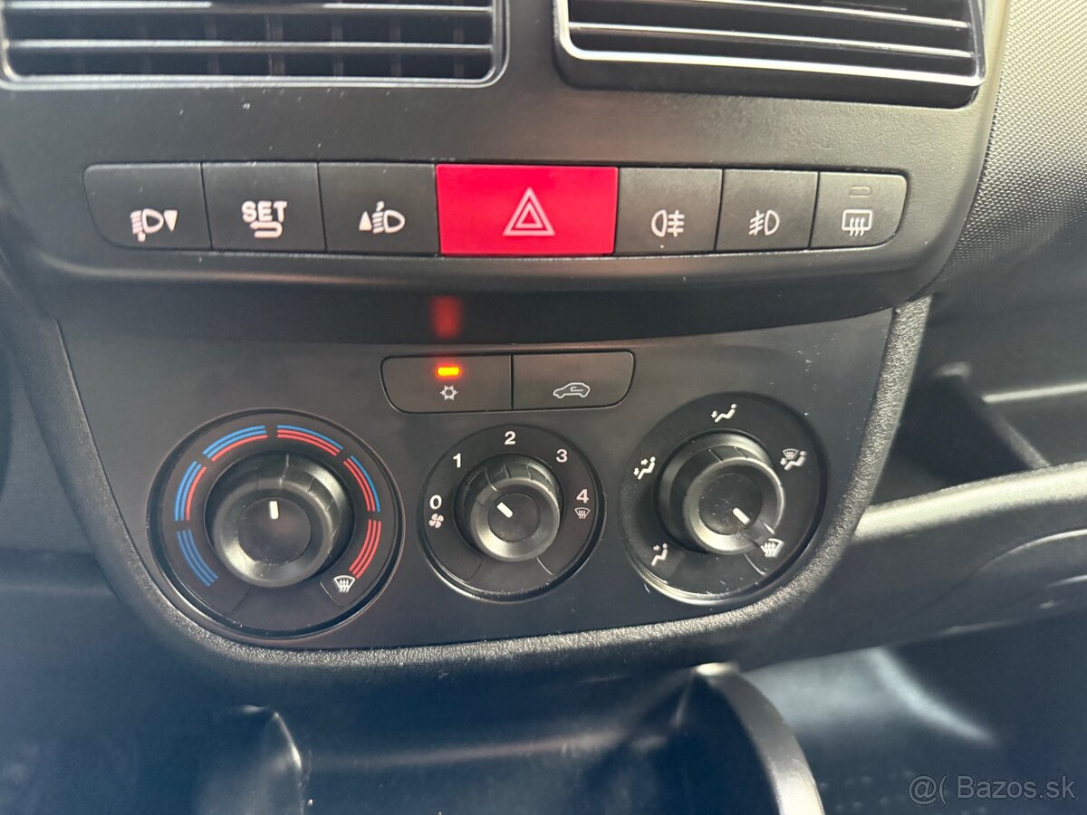 Opel Combo Van 1.3 CDTI 95k L1H1 2400 - 19