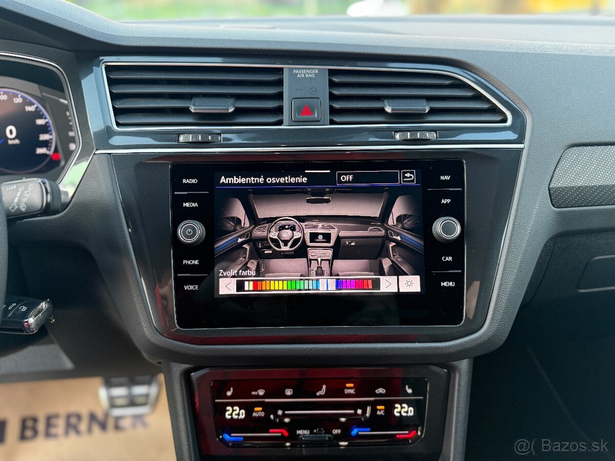 Volkswagen Tiguan R-Line 2.0 TDI - 127.000 km - 1. majiteľ - 19