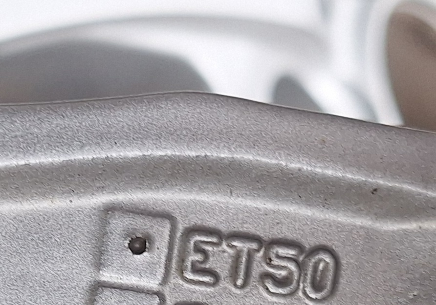 alu kola SUZUKI 17x6,5J ZĽAVA - 19