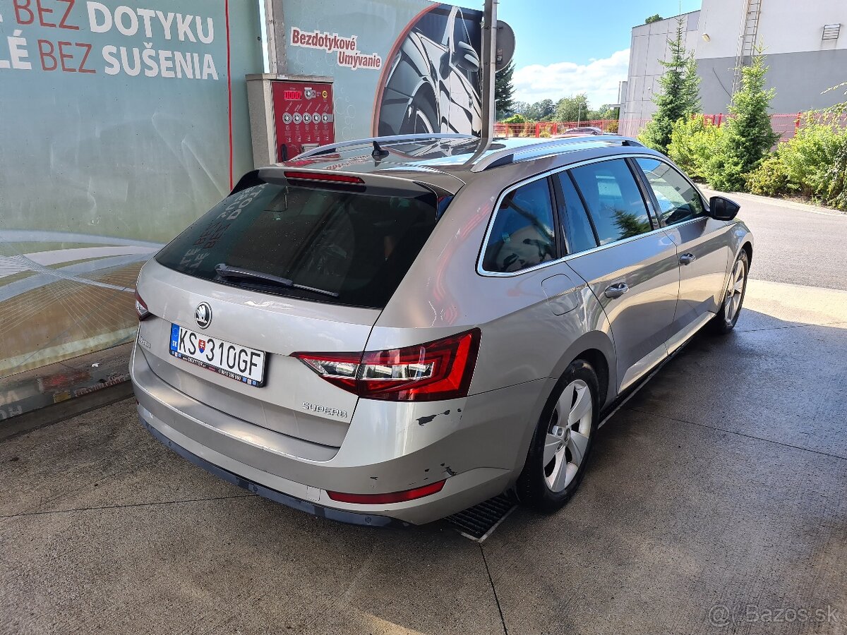 Škoda Superb Combi III 1,6 TDI 88 kW DSG - 19
