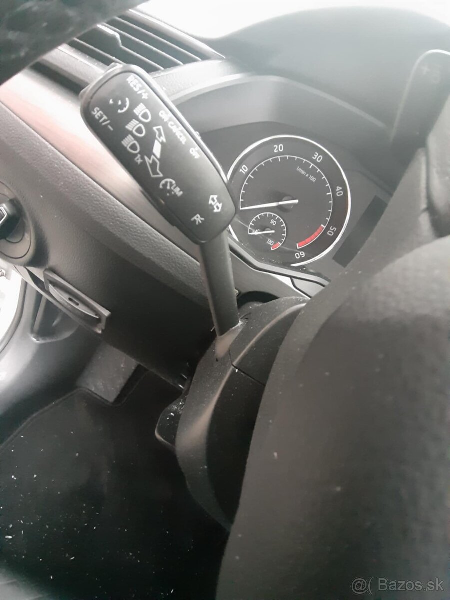 Škoda Superb combi 2,0TDi 140kw - 19