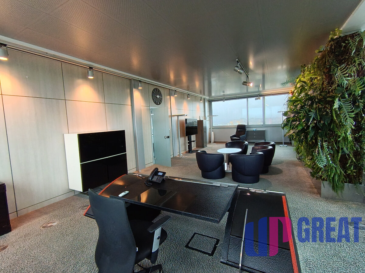 Ikonické Sídlo na prenájom pre Lídrov na 10. Poschodí - 19