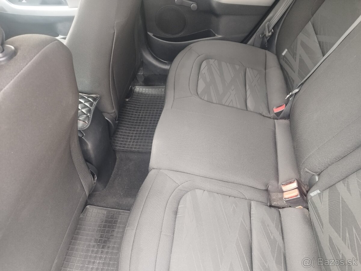 Kia ceed SW 1.6 CRDI 94KW - 19