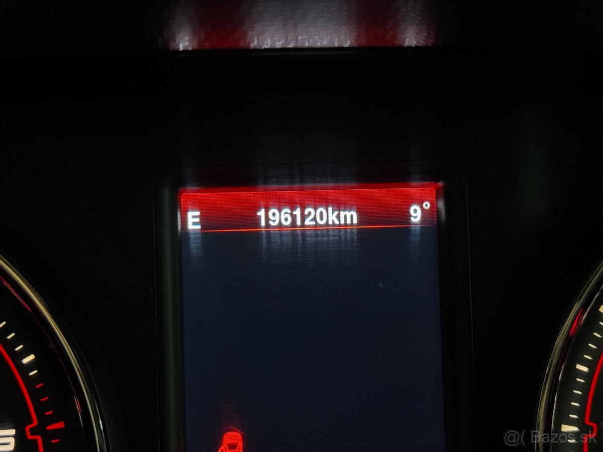 Dodge Charger R/T 5,7L HEMI - 19