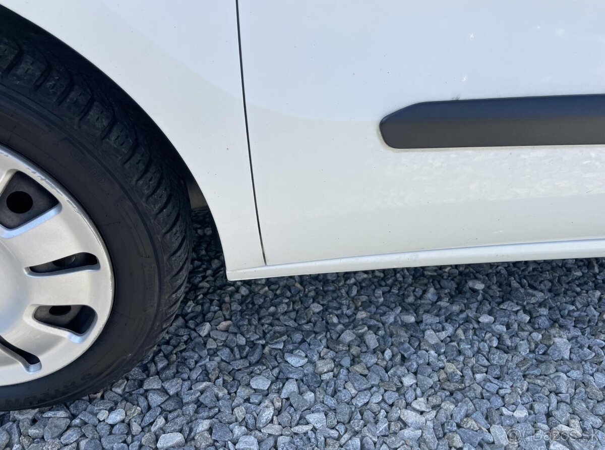 Fiat Dobló cargo 2.0 MULTIJET 16V 133PS SERVIS - 19