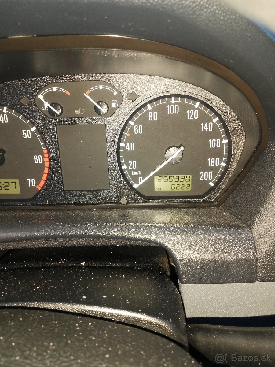 PREDÁM ŠKODA FÁBIA 1,4Mpi, - 19