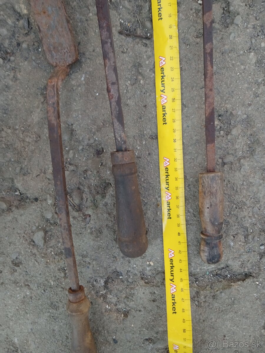 Náradie s drev.ručkou - 19