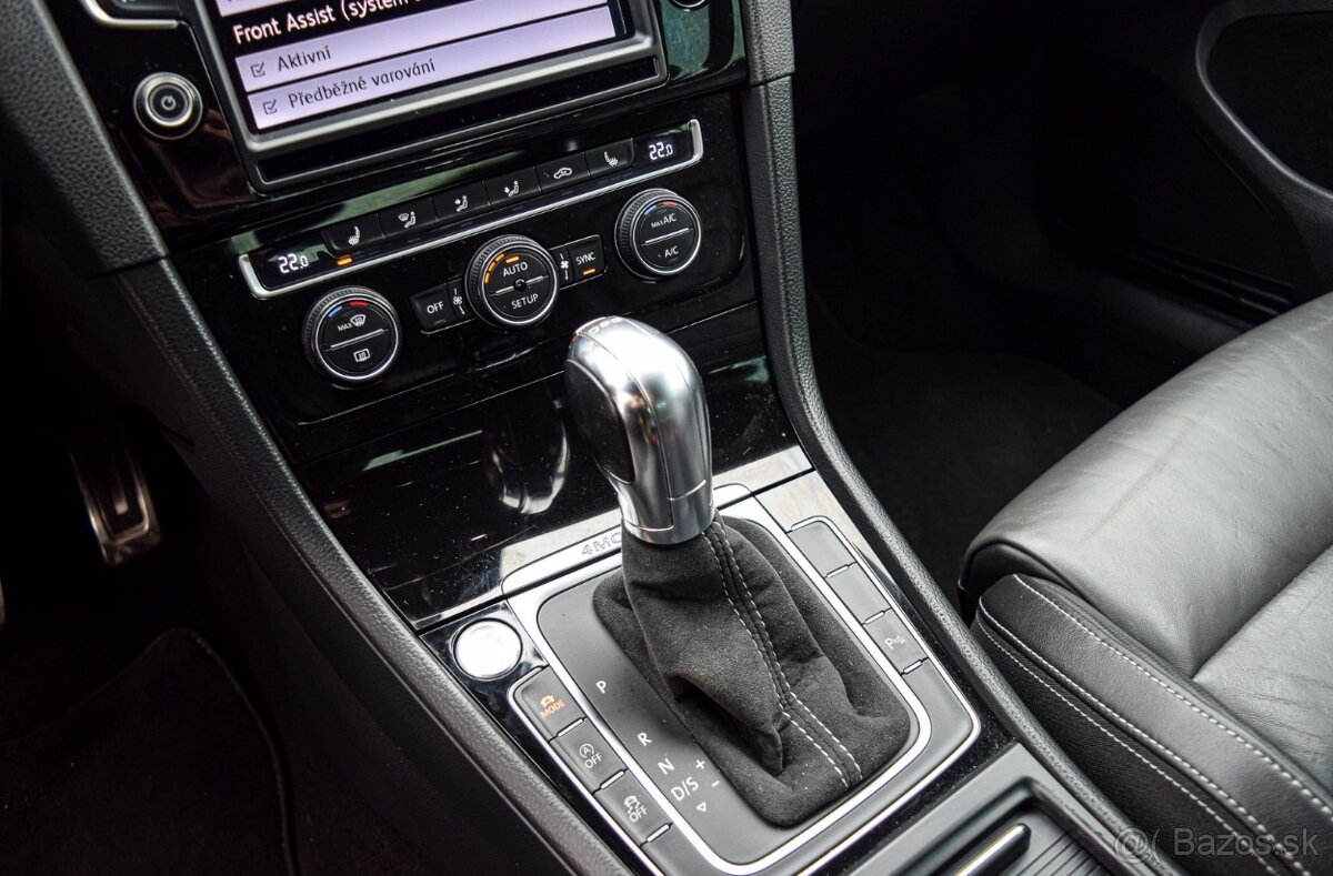 Volkswagen Golf R 2.0 TSI 221 kW 4Motion - 19