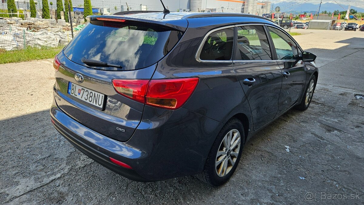 Kia Cee’d Sporty Wagon 1.6 CRDi Silver - 19