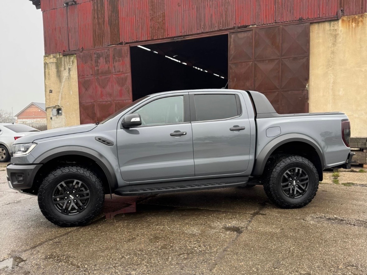 Ranger Raptor - 19