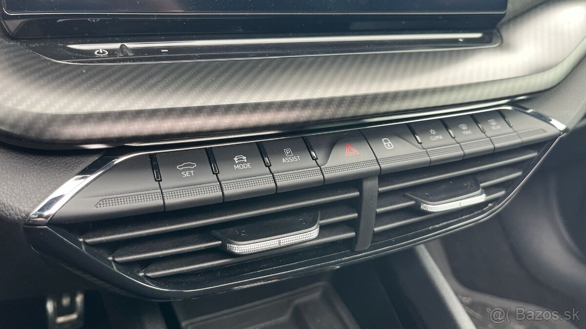 Škoda Octavia Combi RS 2.0 TSI - 19