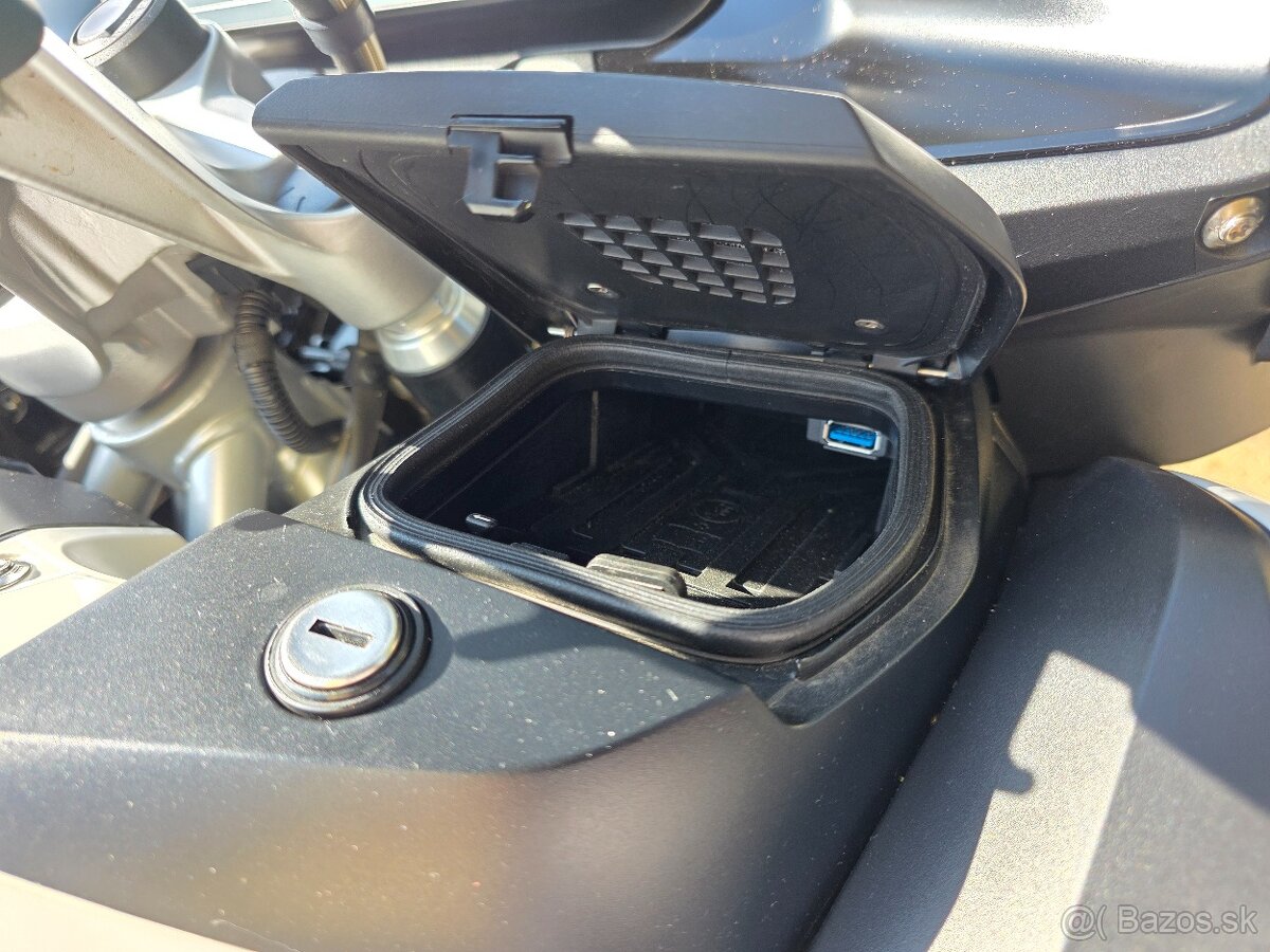 BMW R1250RT 2021 ČR 1maj TOP ACC PPF folie 13tkm - 19