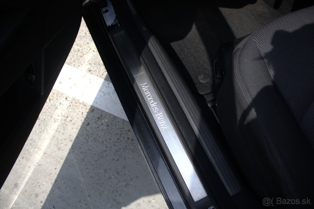 Mercedes-Benz E 200d CDI Elegance Automat - 19