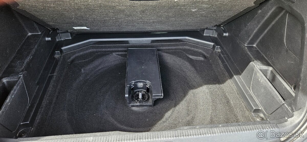 Predám krásny Peugeot 3008 Active Pack Automat r.2022 - 19