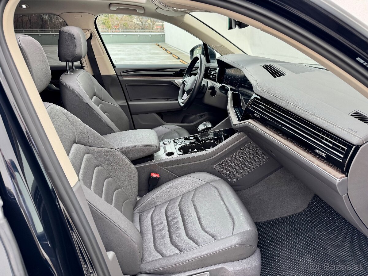 Volkswagen Touareg 3.0 V6 TSI ehybrid - 19