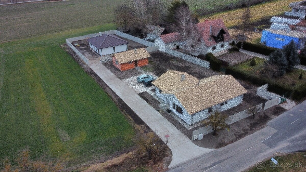 4 izbový rodinný dom, pozemok 942 m2 – 35 min. od centra BA - 19