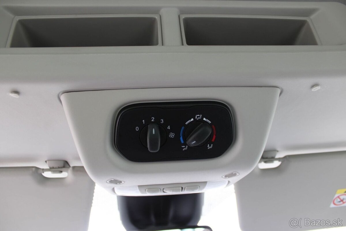 Ford Transit Bus 2.0 TDCi 9MIEST - 19