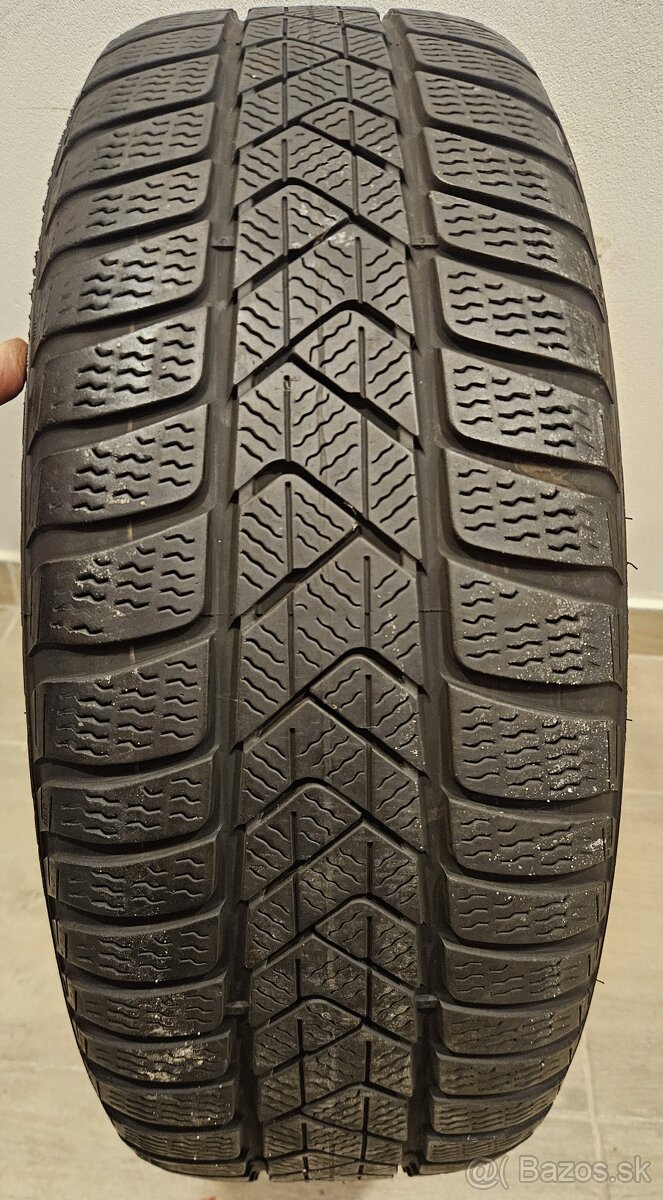 Špičková, orig. zimná sada VW - 5x112 r17 + 205/50 r17 - 19