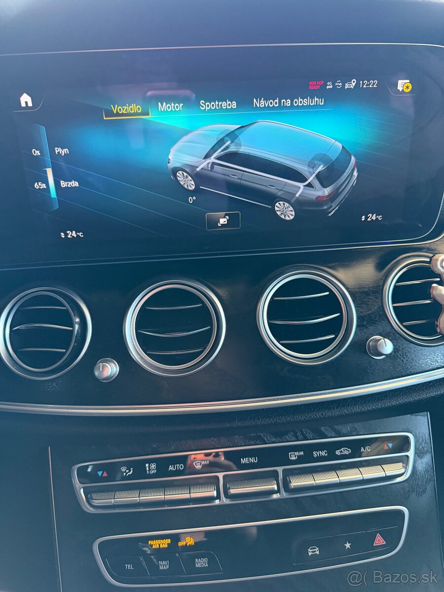 Mercedes Benz E220d,147kW,Amg line - 19