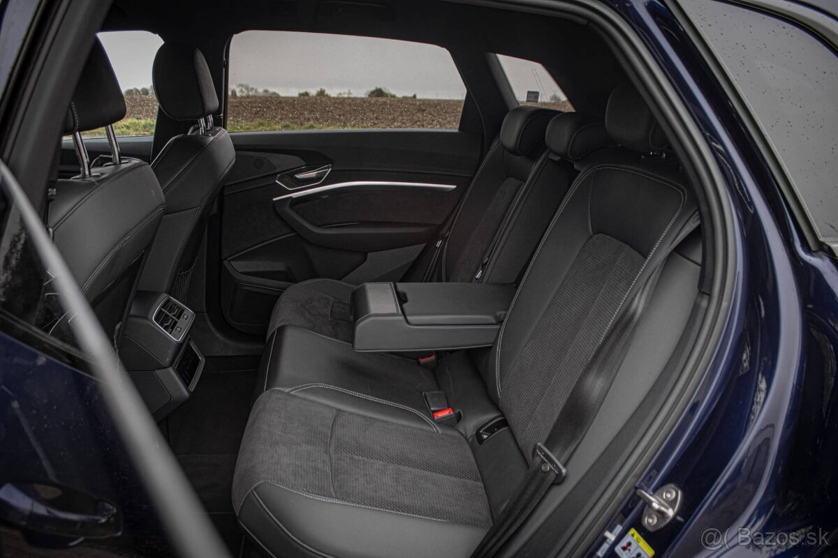 Audi E-tron 55 quattro S line - 19