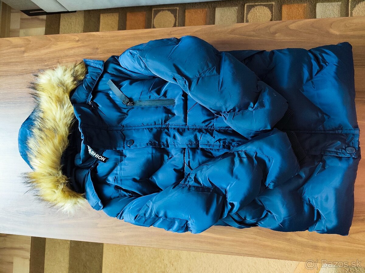 CHLAPČENSKÁ VETROVKA - 19