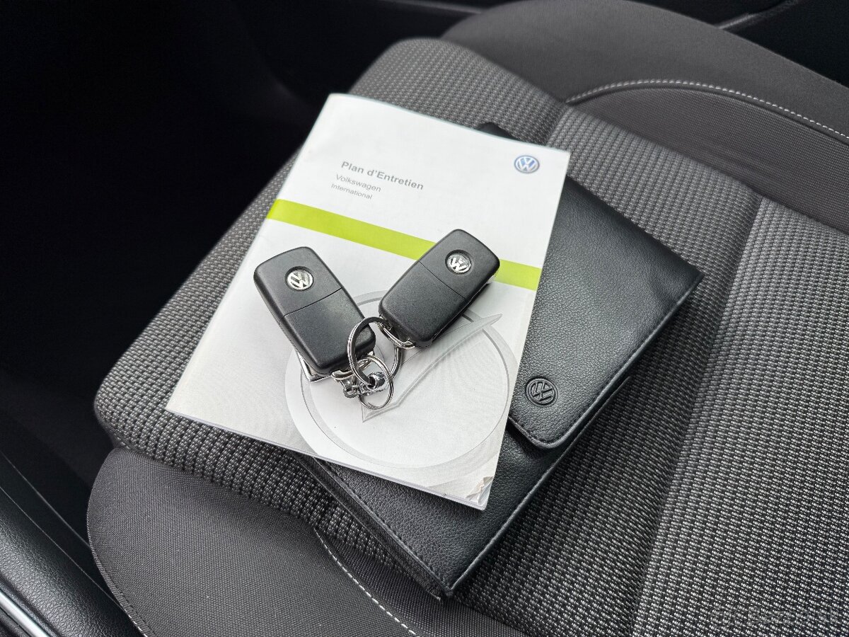 Volkswagen Sharan 2.0 TDI 4MOTION - 19