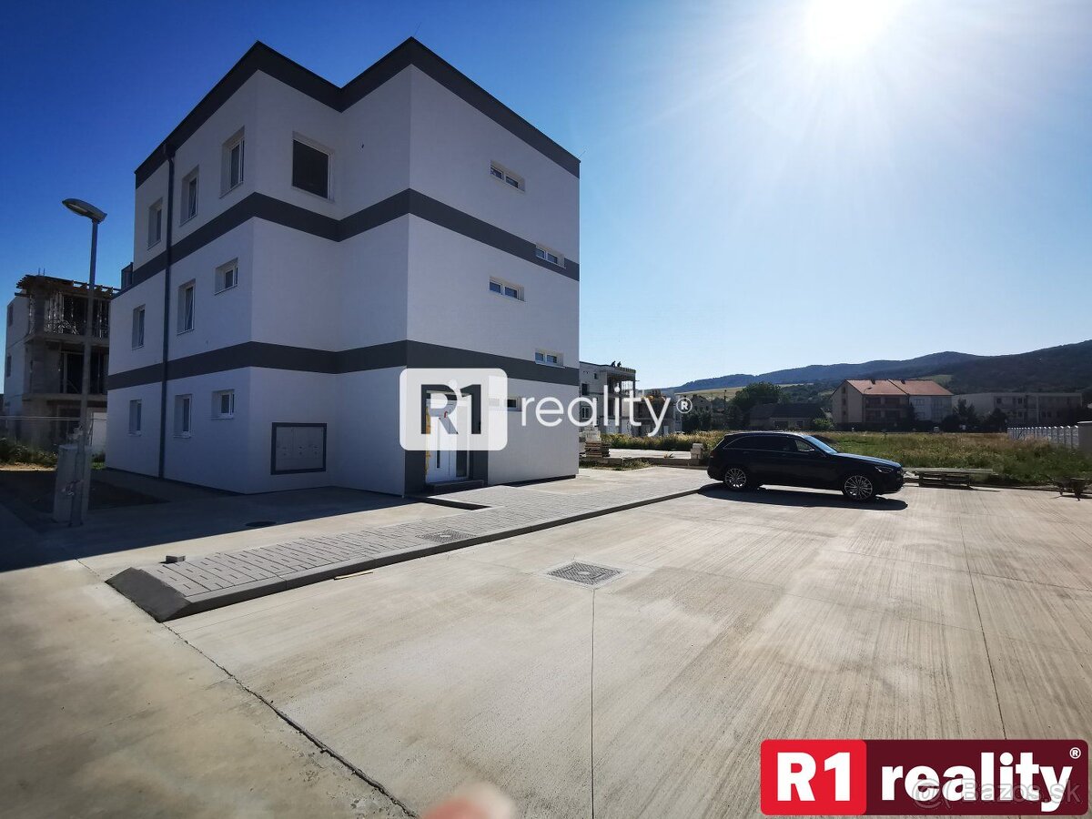 Nový 4 izbový byt E, 114,15 m2+ terasa, parking, SPA REZIDEN - 19