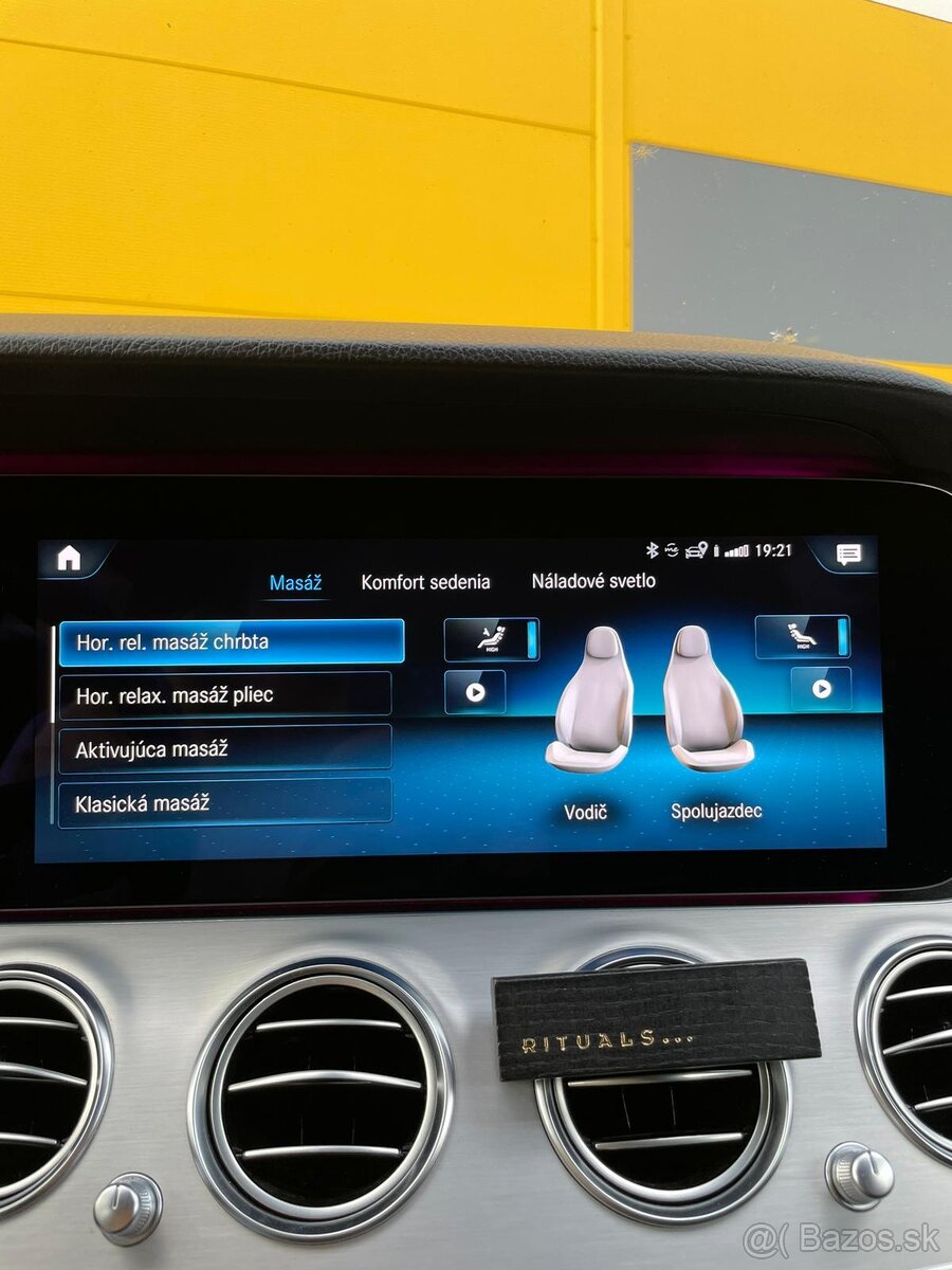 Mercedes-Benz E trieda Kombi 300 de 4MATIC | DPH | - 19