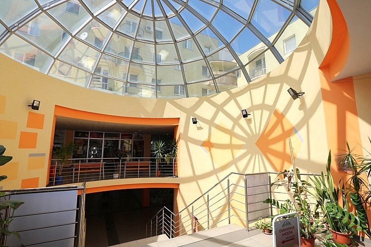 Obchodný priestor 32,8 m2 na prízemí v centre mesta Galanta - 19