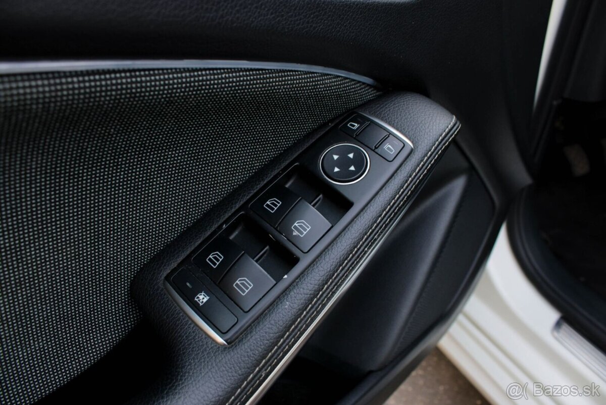 Mercedes-Benz A180 90kW - 19