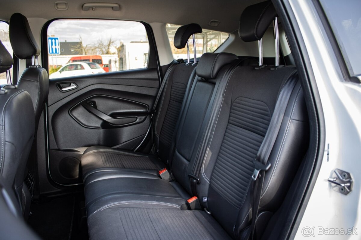 Ford Kuga 2.0 TDCi AWD, 132kW - 2017 - 19