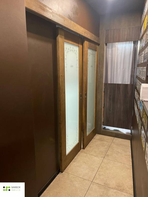 Reštaurácia na predaj v centre Košíc na Hlavnej 74 - 19