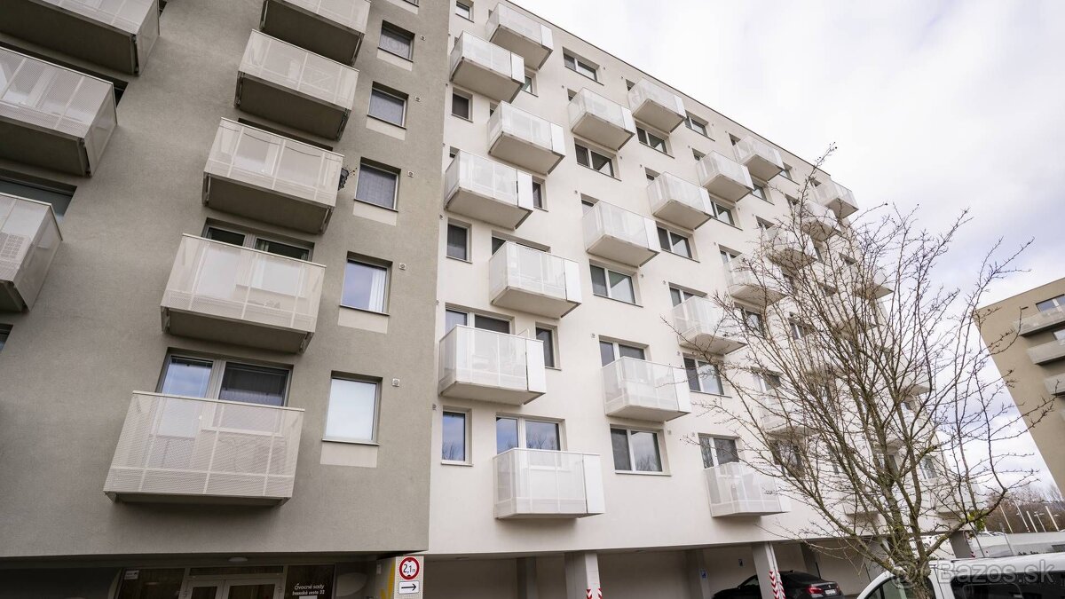 Prenájom útulnej, plne zariadenej garsónky v novostavbe v Br - 19