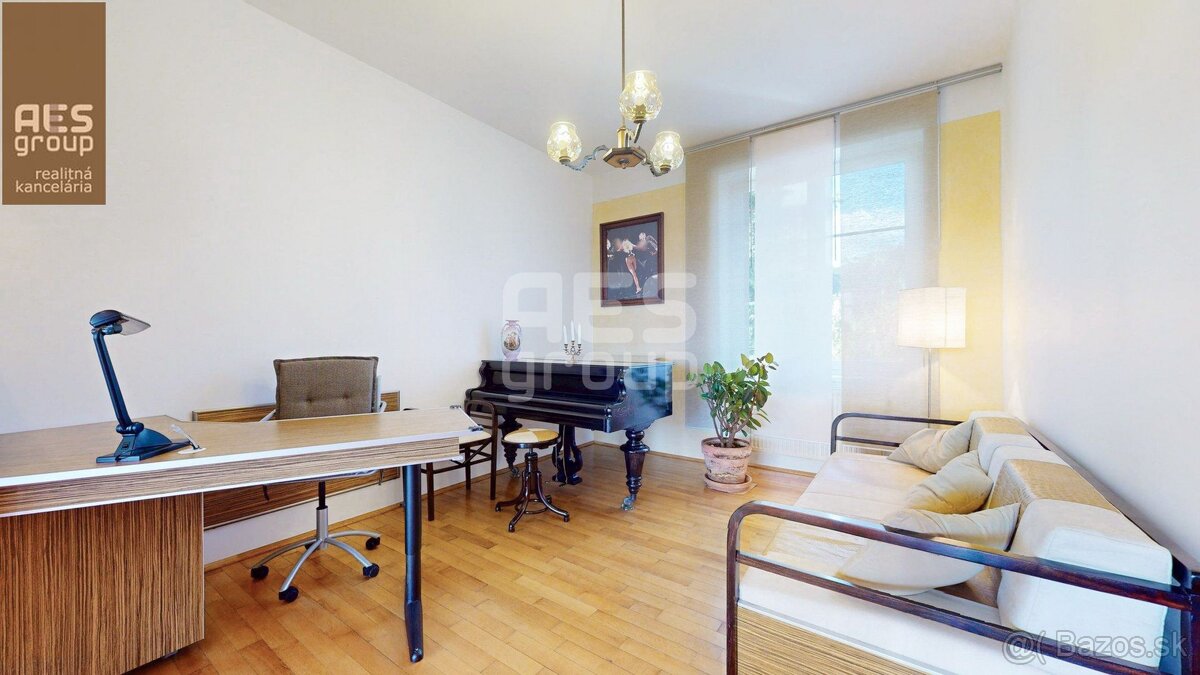 PRENÁJOM, JEDINEČNÝ 4 IZBOVÝ BYT, SMETANOVA, BRATISLAVA – ST - 19