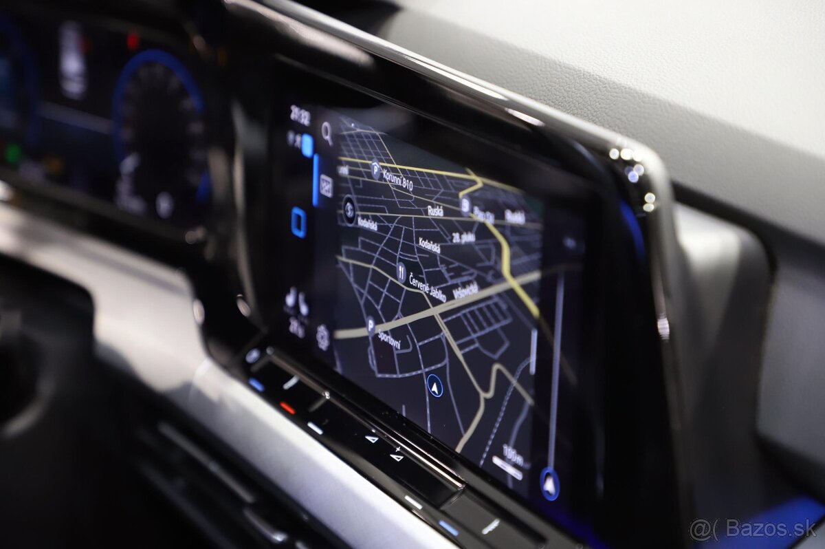 Volkswagen Golf 8 Variant 2.0 TDI 110kW DSG automat - 19