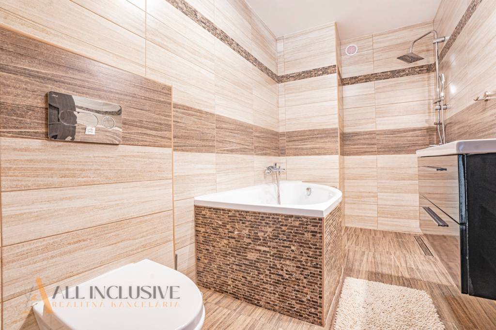 ALL INCLUSIVE | NA PREDAJ NADŠTANDARDNÁ 4-IZB. NOVOSTAVBA, D - 19