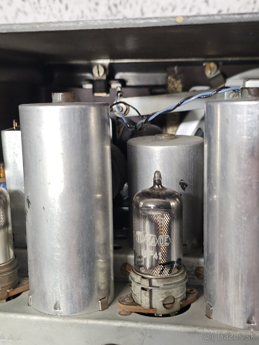 TE-KA-DE Z483 》Starožitné elektronkové radio 》bakelit Tekade - 19