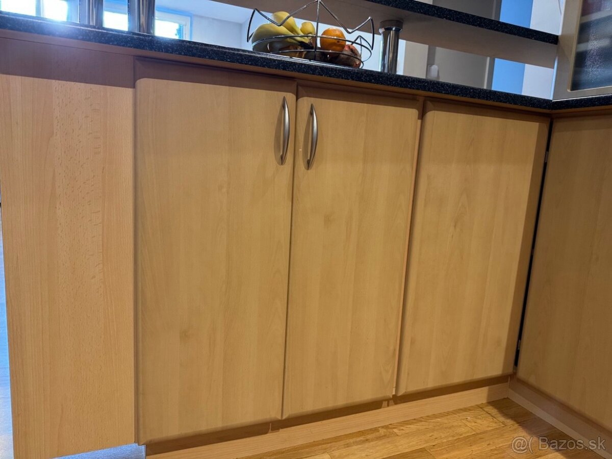 Kuchyňa, šporák, trúba, digestor, mikrovlnka komplet - 19